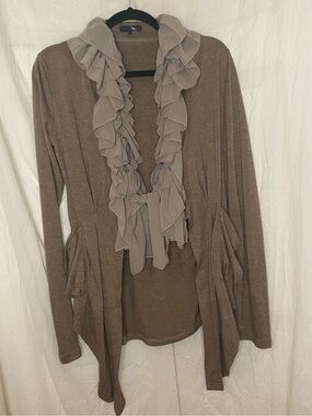 Ryu ruffle cardigan tan szL